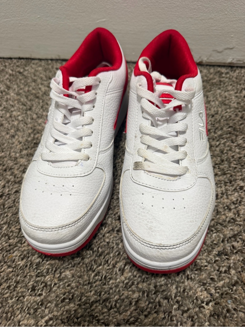 Fila Kids White and Red Low-Top Sneakers